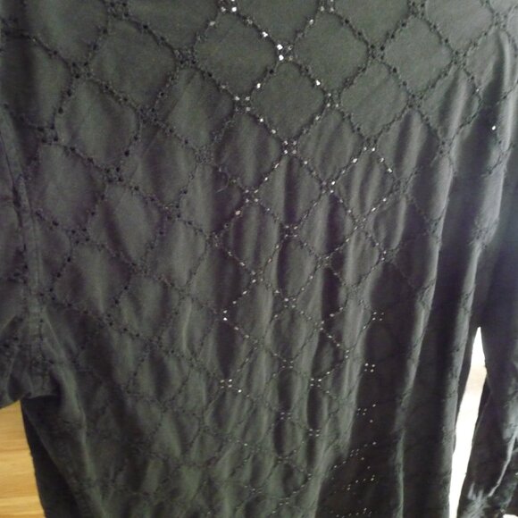 ITALIAN COTTON EYELET COTTON MAN LONG SLEEVE SHIRT IN BLACK GOOD CONDITION 16 - Picture 2 of 5